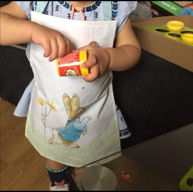 Flopsy & Peter Rabbit Children’s Apron – Easy-Clean, Ages 2–4 - DMTIFY