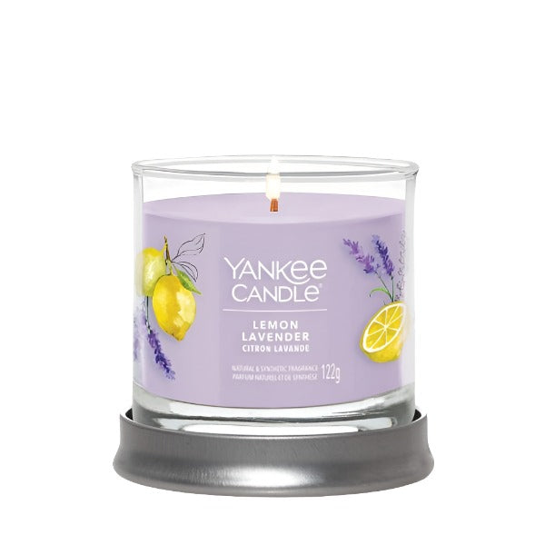 Yankee Candle Signature Small Tumbler 8 x 8 x 7 cm 122g Clean Cotton, Black Cherry, Midsummer Night, Lemon Lavender, Ocean Air, Bayside Cedar, Ice Berry Lemonade, Pink Sands, Amber and Sandalwood, Wild Orchid, Midnight Jasmine.