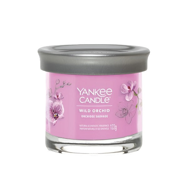 Yankee Candle Signature Small Tumbler 8 x 8 x 7 cm 122g Clean Cotton, Black Cherry, Midsummer Night, Lemon Lavender, Ocean Air, Bayside Cedar, Ice Berry Lemonade, Pink Sands, Amber and Sandalwood, Wild Orchid, Midnight Jasmine.