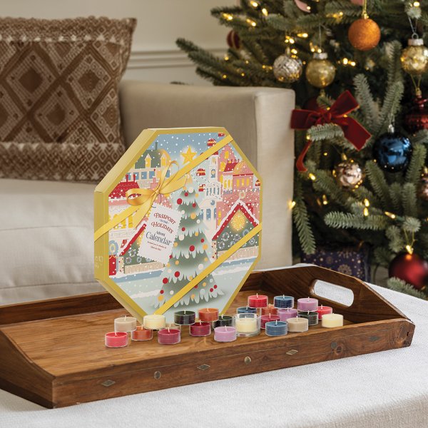 Yankee Candle - Advent Calendar Advent Wreath 2024 Christmas | 24 Tea Lights | 1 Tea Light Holder | Passport to the Holidays - DMTIFY